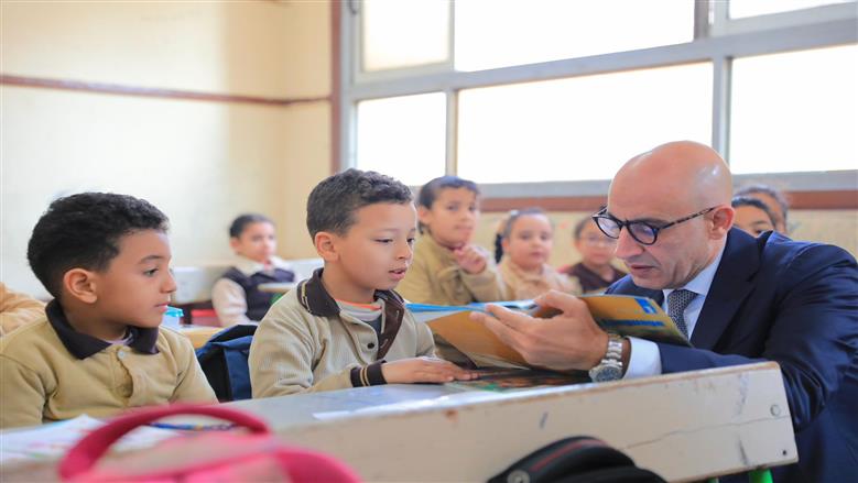 وزير التعليم يوجه بوضع خطط علاجية فورية لتحسين مستوى الطلاب 
