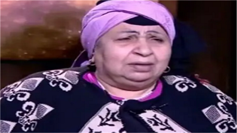 تشييع جثمان الفنانة فاطمة كشري من مسجد الشهداء في شبرا