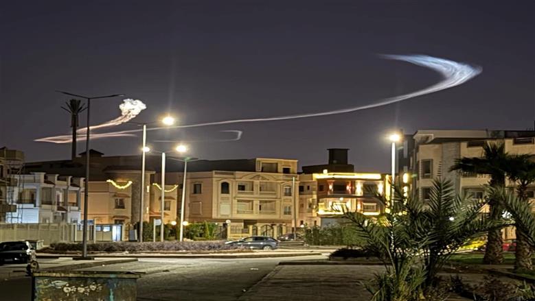 أجسام مضيئة تظهر في سماء مصر فجر اليوم.. ما هي ظاهرة توهج الفجر؟