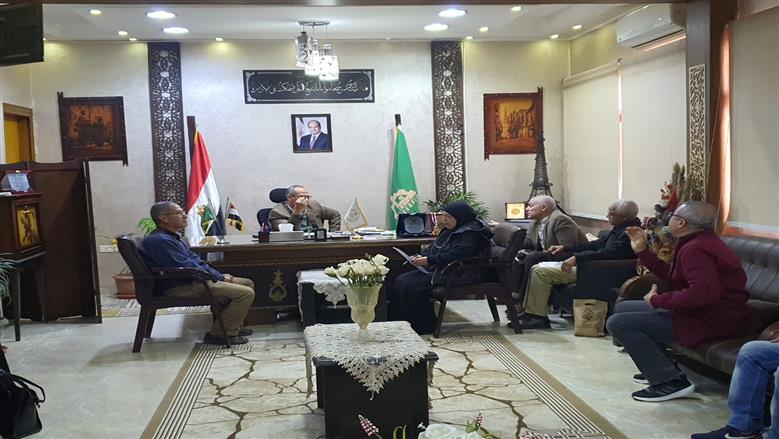 أحالة مديري مدرستين للتحقيق بالقليوبية بسبب عدم الالتزام خلال جولة لوكيل الوزارة