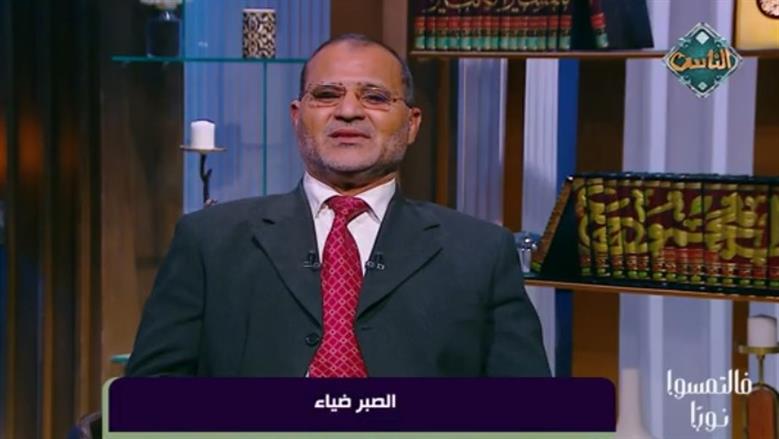 أستاذ بالأزهر: الصبر ضياء يبدد ظلمات الأزمات وينير طريق المؤمن