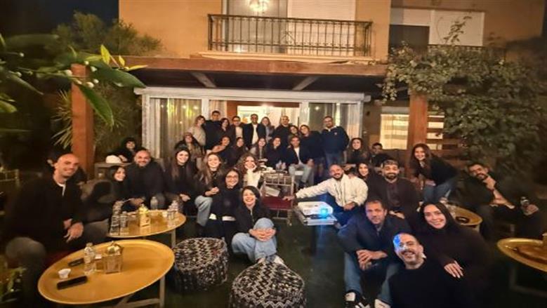 احتفالا بنجاح المسلسل.. صناع اتنين غيرنا يجتمعون لمشاهدة الحلقة الأخيرة