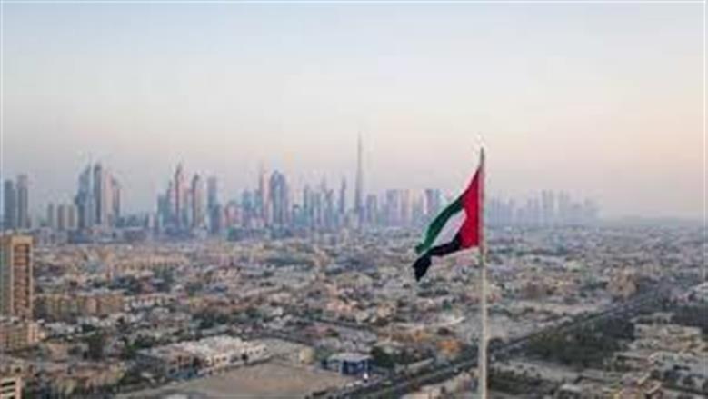 «الدفاع الإماراتية»: سقوط صاروخ بالستي في البحر ومسيرتين بأراضي الدولة