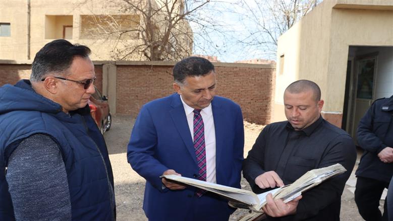 محافظ القليوبية يلتقي صناع الأثاث في كمان ويؤكد إطلاق مخطط لدعم القرية المنتجة