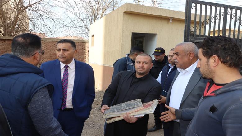 محافظ القليوبية يلتقي صناع الأثاث في طنان ويؤكد إطلاق مخطط لدعم القرية المنتجة