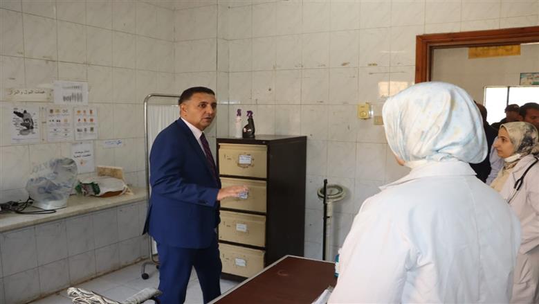 محافظ القليوبية يلتقي صناع الأثاث في طنان ويؤكد إطلاق مخطط لدعم القرية المنتجة