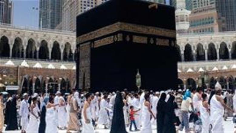 تفسير حلم الطواف حول الكعبة للعزباء.. ما دلالاته؟