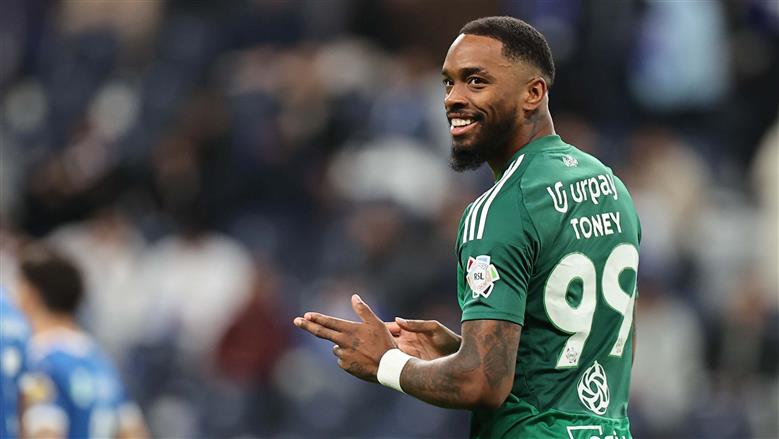 حسم جدل أزمة إيفان توني في الدوري السعودي بعد سماع تسجيل الحكم