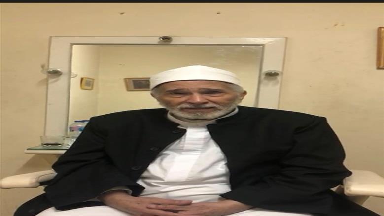 أحمد عبدالرحمن أبو زهرة يكشف آخر تطورات الحالة الصحية لوالده: «وضع على أجهزة تنفس»
