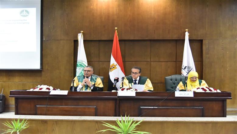 وزير الصحة يترأس مناقشة رسالة دكتوراه عن «حوكمة الطوارئ» بتجارة عين شمس