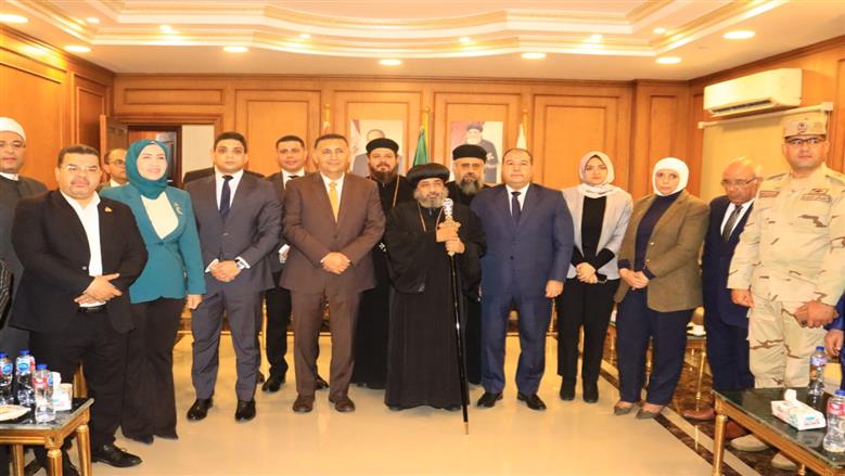 محافظ القليوبية في كنائس شبين القناطر: المصريين دائمًا ما يثبتون للعالم أنهم جسد واحد في وطن واحد