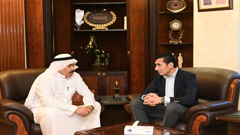 وزير الشباب يلتقي رئيس اتحاد الهجن لبحث سبل دعم وتطوير اللعبة