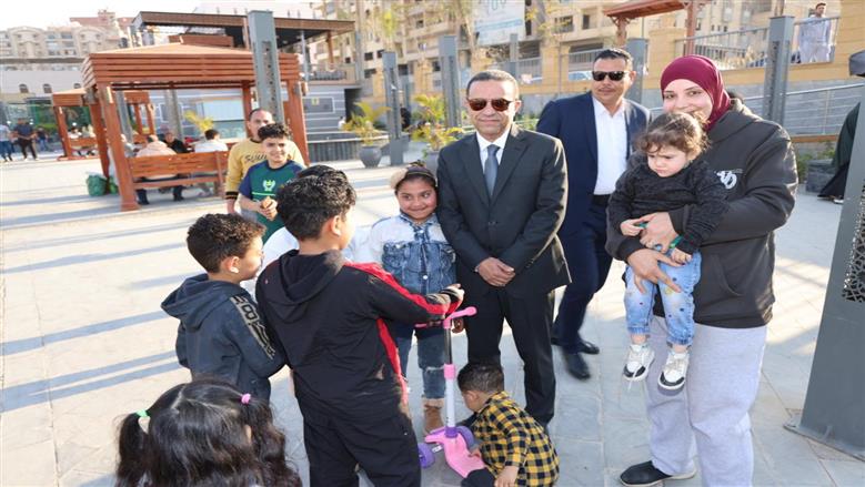 محافظ المنوفية يتابع احتفالات شم النسيم بالممشى الجديد وعدد من الحدائق