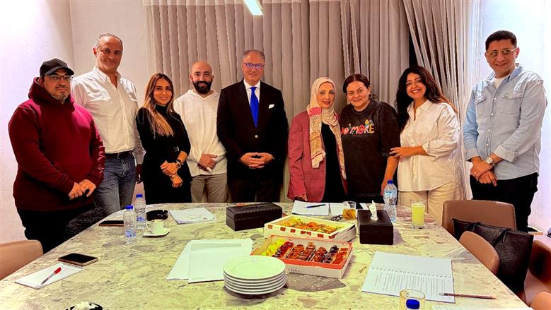 ضمن تحضيرات المسلسل.. تفاصيل لقاء ابنة مصطفى محمود وكاملة أبو ذكري 