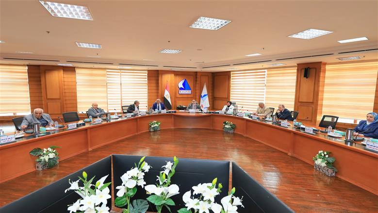 جامعة كفر الشيخ تعتمد آليات متوازنة لتوزيع أسئلة امتحانات الفصل الدراسي الثاني