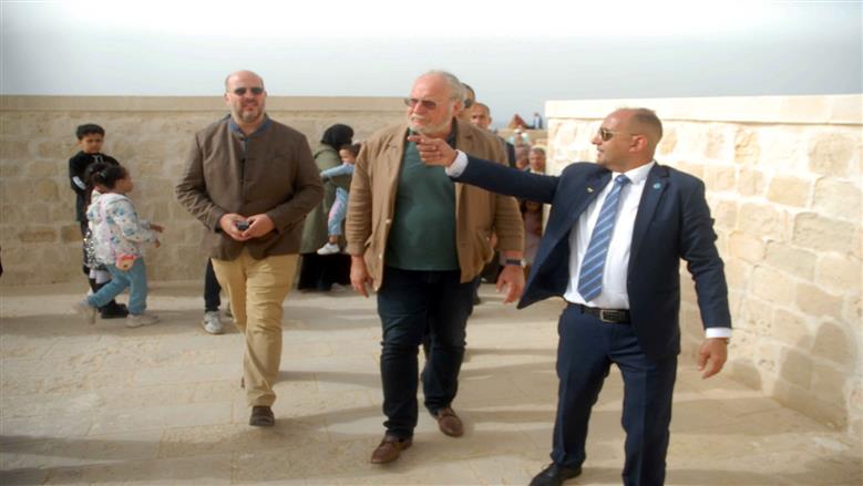 زيارة الملك أحمد فؤاد الثاني في الإسكندرية