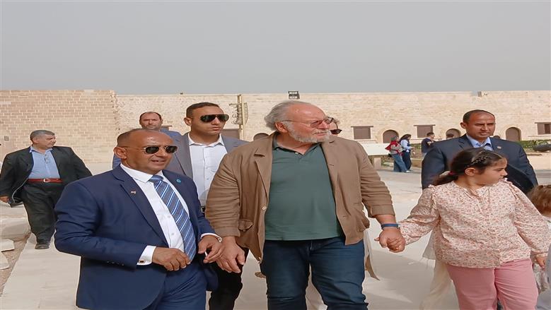 زيارة الملك أحمد فؤاد الثاني في الإسكندرية
