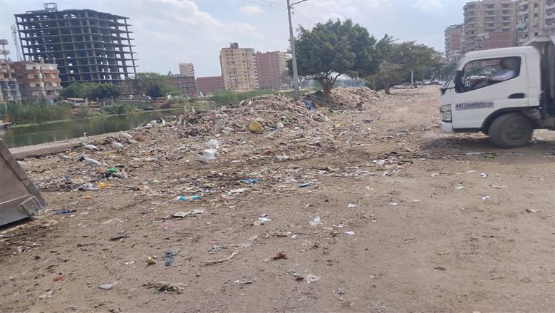 محافظ القليوبية: نعمل علي سرعة التعامل مع المشكلات الخدمية ووضع حلول عملية 