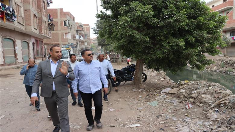 محافظ القليوبية يُجري جولة ميدانية بقرية 