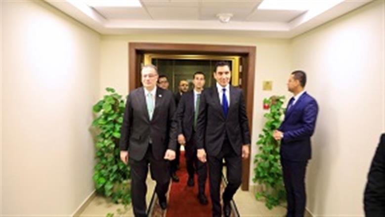 وزير الشباب في زيارة التنظيم والإدارة
