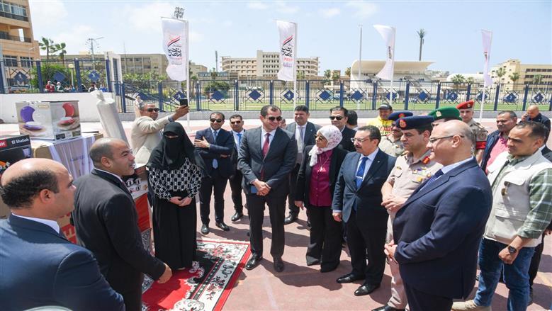 انطلاق مبادرة «دكان الفرحة» لدعم 6500 طالب بجامعة الإسكندرية