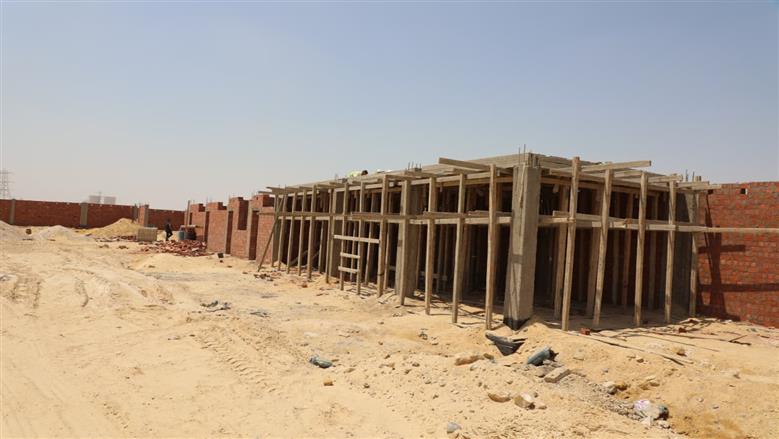 محافظ القاهرة يتابع اقامة شلتر