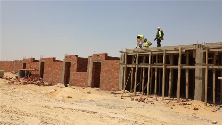 محافظ القاهرة يتابع اقامة شلتر