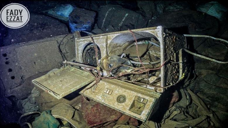 أجهزة منزلية ومقتنيات نادرة.. ماذا يوجد في العبارة سالم اكسبريس بعد أكثر من 30 عاما على غرقها؟