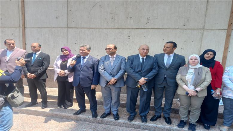 جامعة بنها ترفع جاهزيتها للأزمات.. تدريبات إخلاء موسعة وتوعية لحماية الطلاب