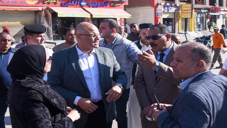 محافظ الإسكندرية يتابع توسعة الكيلو 21 بالعجمي استعدادا لموسم الصيف