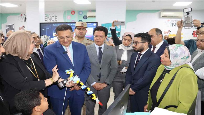 اطلاق أول مركز للذكاء الاصطناعي والتحول الرقمي بمدارس بنها.. خطوة نحو المستقبل