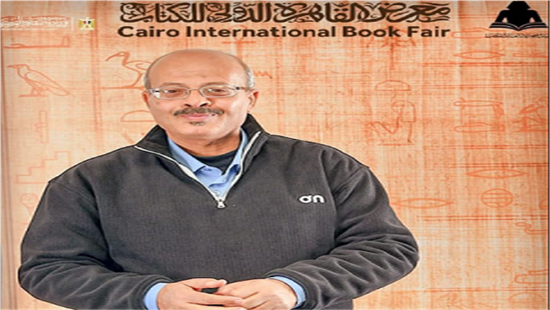 وفاة الشاعر أشرف البولاقي.. والحزن يخيّم على الوسط الثقافي