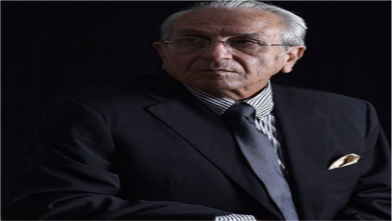 في عيد ميلاد علي بدرخان.. أبرز المحطات الفنية لمخرج الروائع السينمائية