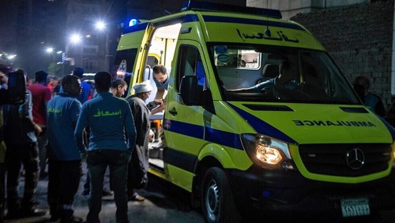 إصابة شخص بكسر في الجمجمة بعد سقوطه من سلم عقار بالجيزة