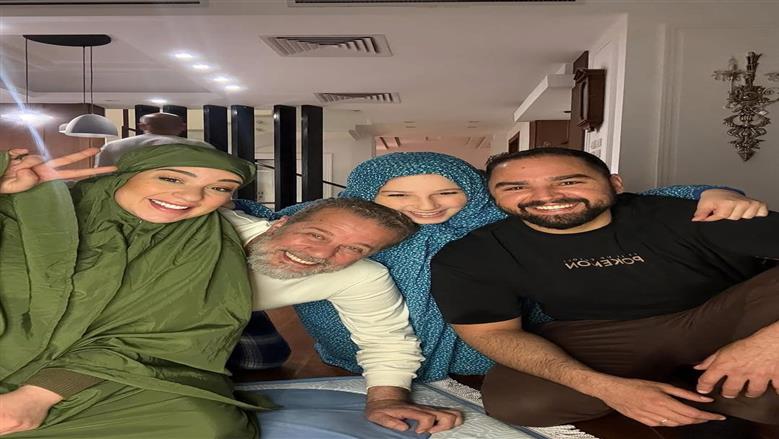 شريف منير يحتفل بعيد ميلاد حفيدته: حبيبة جدو (صور)
