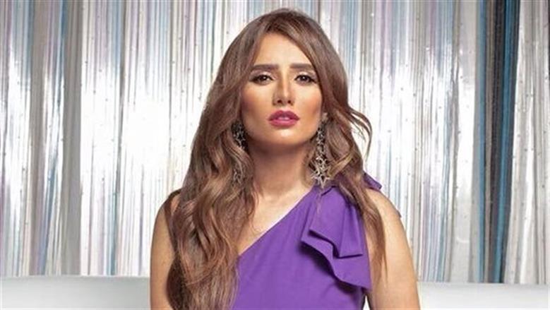 كيف ساندت زينة المطربة شيرين عبدالوهاب في محنتها؟