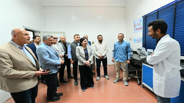 وزيرة الإسكان ومحافظ الأقصر يفتتحان مشروعات صرف صحي بمركز أرمنت ضمن المبادرة الرئاسية حياة كريمة
