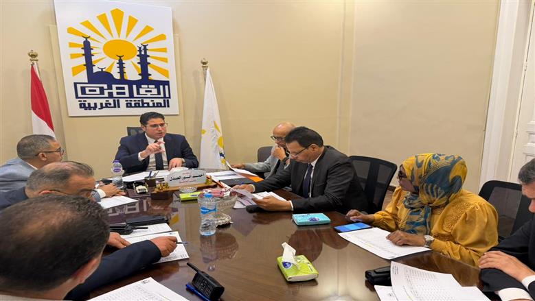 اجتماع نائب محافظ القاهرة