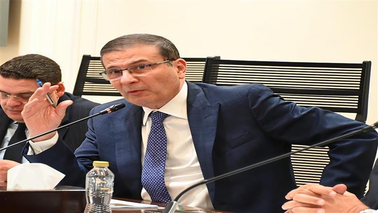 «الزراعة» تحذر من تداول كتب مزيفة منسوبة للجنة مبيدات الآفات الزراعية