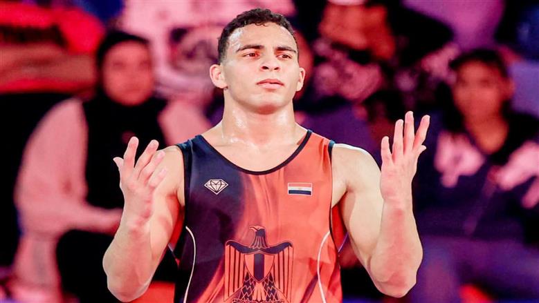 إنجاز جديد للمشروع القومي للموهبة.. محمد عبدالرحمن يتوج بفضية أفريقيا للمصارعة تحت 17 سنة