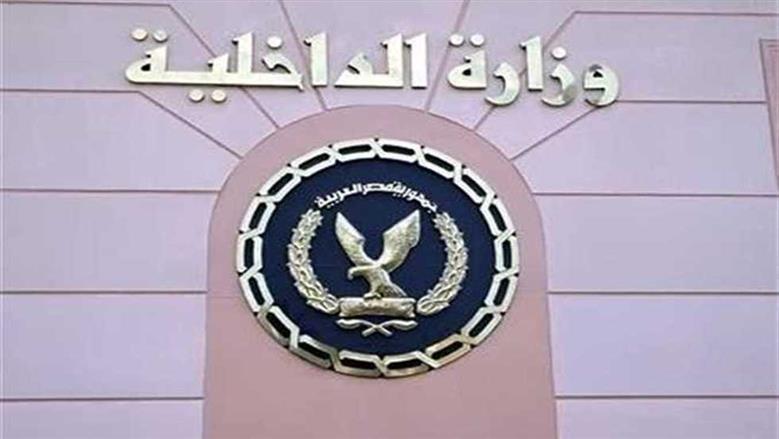 إصابة 8 أشخاص من أسرة واحدة في حادث سير بالعياط