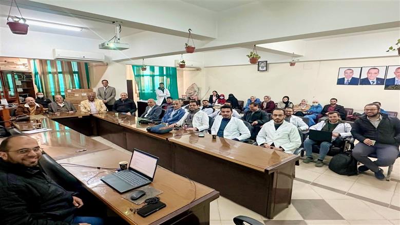 «الصحة النفسية بأسيوط» ينظم اجتماعات دورية لمناقشة الحالات الطبية النادرة