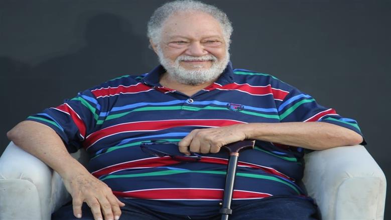 يحيى الفخراني رئيسا شرفيا لمهرجان مسرح الأطفال