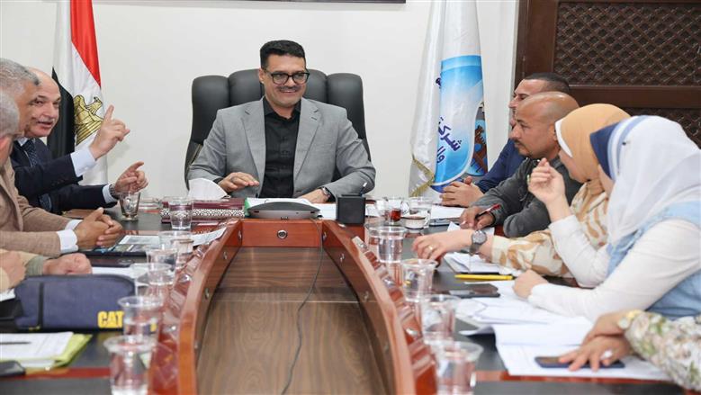 مياه القليوبية مع رئيس “بنها للإلكترونيات” سرعة الانتهاء من تأهيل محطة معالجة كفر مويس واستيعاب تصرفات المنطقة الاستثمارية
