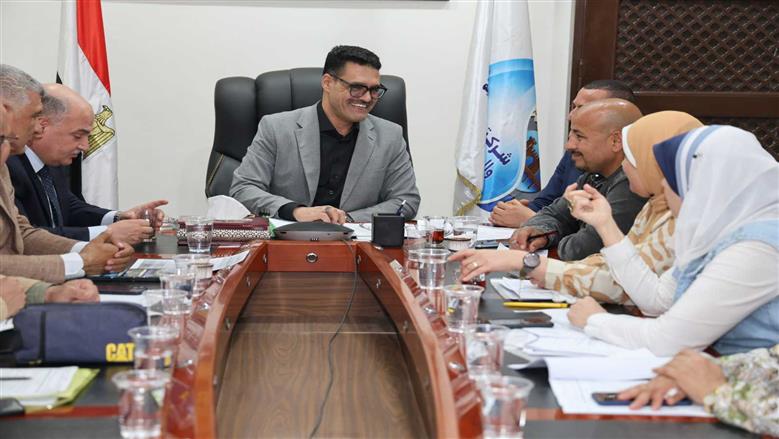 مياه القليوبية مع رئيس “بنها للإلكترونيات” سرعة الانتهاء من تأهيل محطة معالجة كفر مويس واستيعاب تصرفات المنطقة الاستثمارية