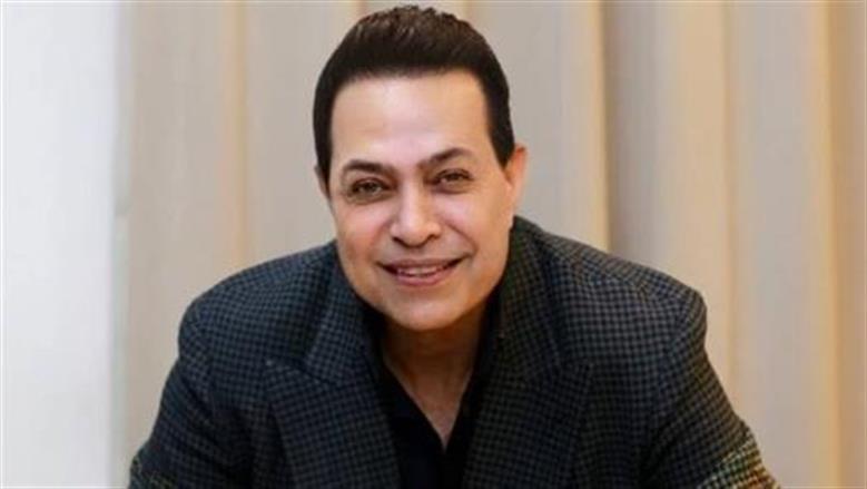 حكيم يصل إلى أستراليا لإحياء حفل غنائي للجاليات العربية