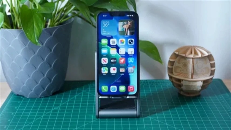 5 بدائل أندرويد تتفوق بمراحل على iPhone 17e