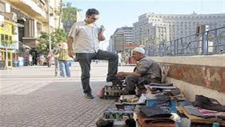  1500 جنيه منحة استثنائية للعمالة غير المنتظمة.. 17 فئة تستفيد من قرارات الرئيس