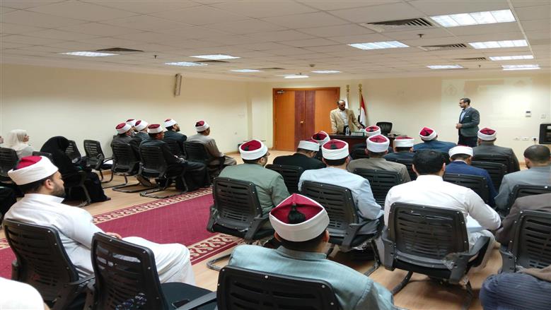 أكاديمية الأوقاف تختتم فعاليات دورة «فقه الحج» للأئمة والواعظات