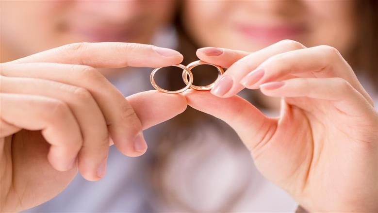الزواج في قانون الأسرة الجديد.. وثيقة للتأمين وملحق رسمي لعقد القران